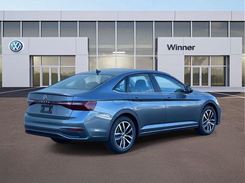 New 2026 Volkswagen Jetta SE image 5