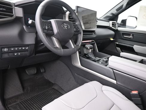 New 2026 Toyota Tundra Limited image 15