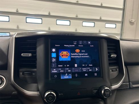 Used 2024 RAM 2500 Big Horn w/ Bed Utility Group image 24