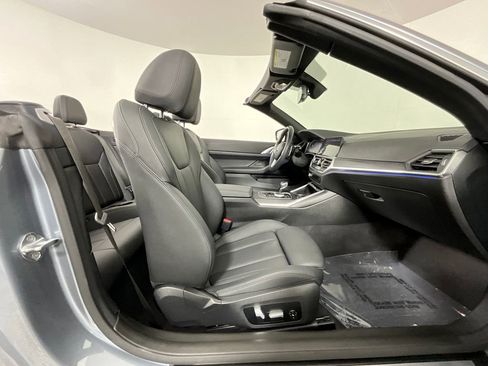Used 2021 BMW 430i Convertible w/ Convenience Package image 18