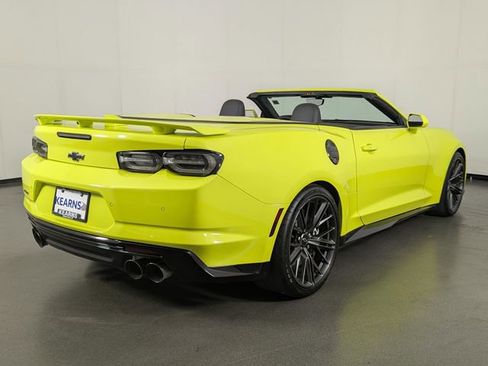Used 2020 Chevrolet Camaro ZL1 RWD image 12