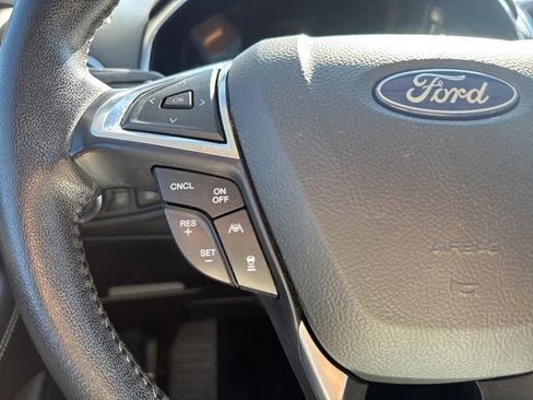 Used 2019 Ford Edge Titanium w/ Equipment Group 301A image 25