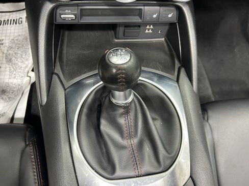 Used 2017 MAZDA MX-5 Miata RF Grand Touring image 14