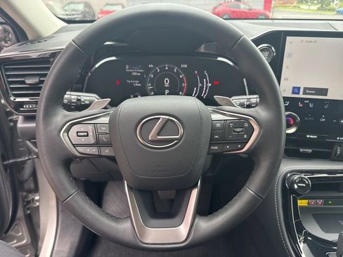 Used 2023 Lexus NX 350 AWD image 35