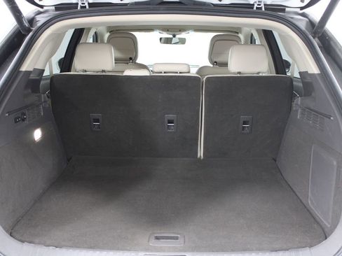 Used 2020 Lincoln Nautilus Reserve w/ Equipment Group 201A image 13