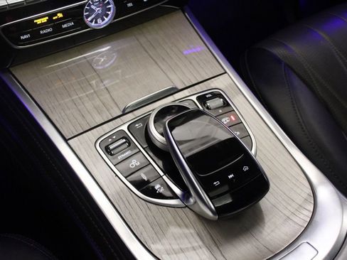 Certified 2021 Mercedes-Benz G 63 AMG 4MATIC image 33