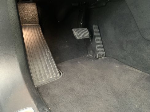 Used 2025 Volvo XC90 B5 Plus image 17