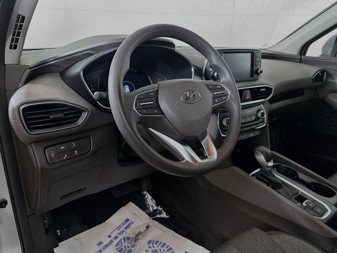 Used 2020 Hyundai Santa Fe SEL image 9