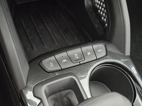 Used 2023 Chevrolet TrailBlazer LT w/ Convenience Package image 36