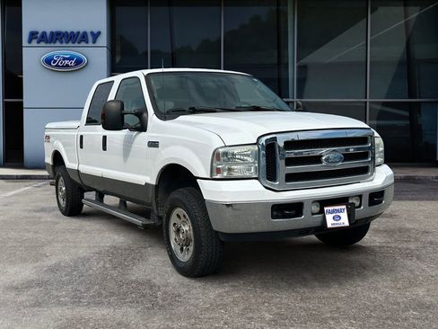 Used 2006 Ford F250 4x4 Crew Cab Super Duty image 2