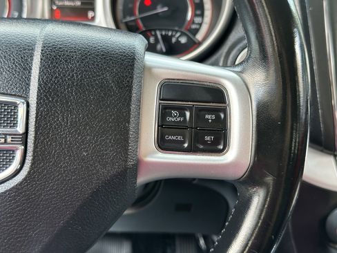 Used 2020 Dodge Journey SE w/ SE Popular Equipment Group image 20