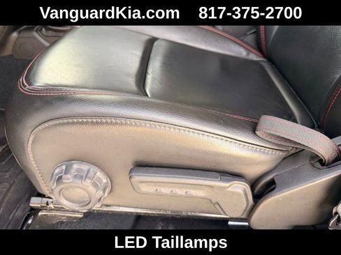 Used 2022 Jeep Wrangler Unlimited Rubicon w/ Steel Bumper Group image 14