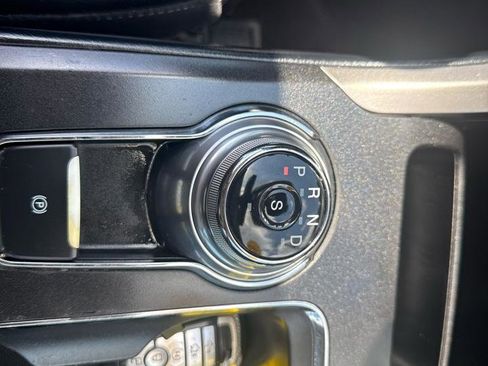 Used 2019 Ford Fusion SEL FWD image 22