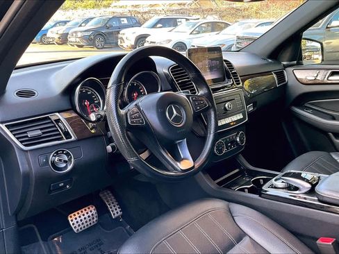Used 2019 Mercedes-Benz GLE 400 GLE 400 image 17