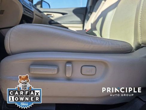 Used 2018 Honda Pilot Elite image 12