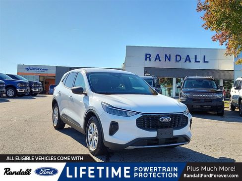 Used 2023 Ford Escape Active image 1