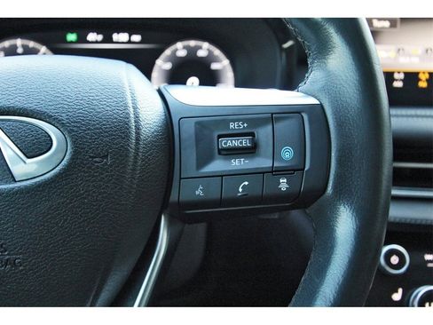 Used 2023 INFINITI QX60 Luxe w/ Performance Audio Package image 17