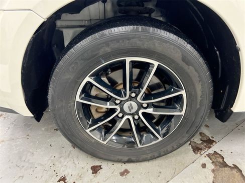 Used 2018 Dodge Journey SE w/ Popular Equipment Group image 24