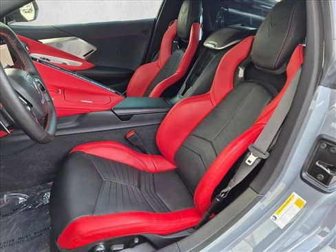 Used 2024 Chevrolet Corvette Stingray Preferred Cpe w/ Battery Protection Package RWD image 16