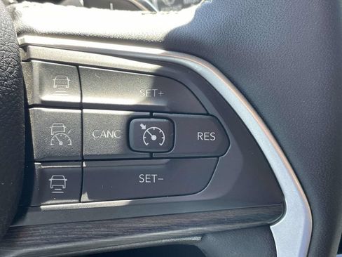 Used 2024 Jeep Grand Cherokee Limited 4xe AWD/4WD image 26