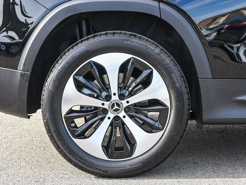 New 2026 Mercedes-Benz GLB 250 image 9