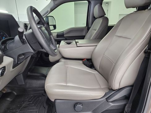 Used 2022 Ford F250 XL w/ STX Appearance Package image 8