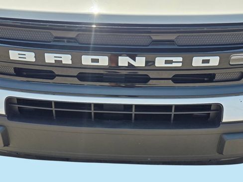 Used 2024 Ford Bronco Sport Outer Banks AWD/4WD image 3
