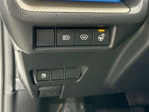 Certified 2024 Toyota Prius XLE image 16