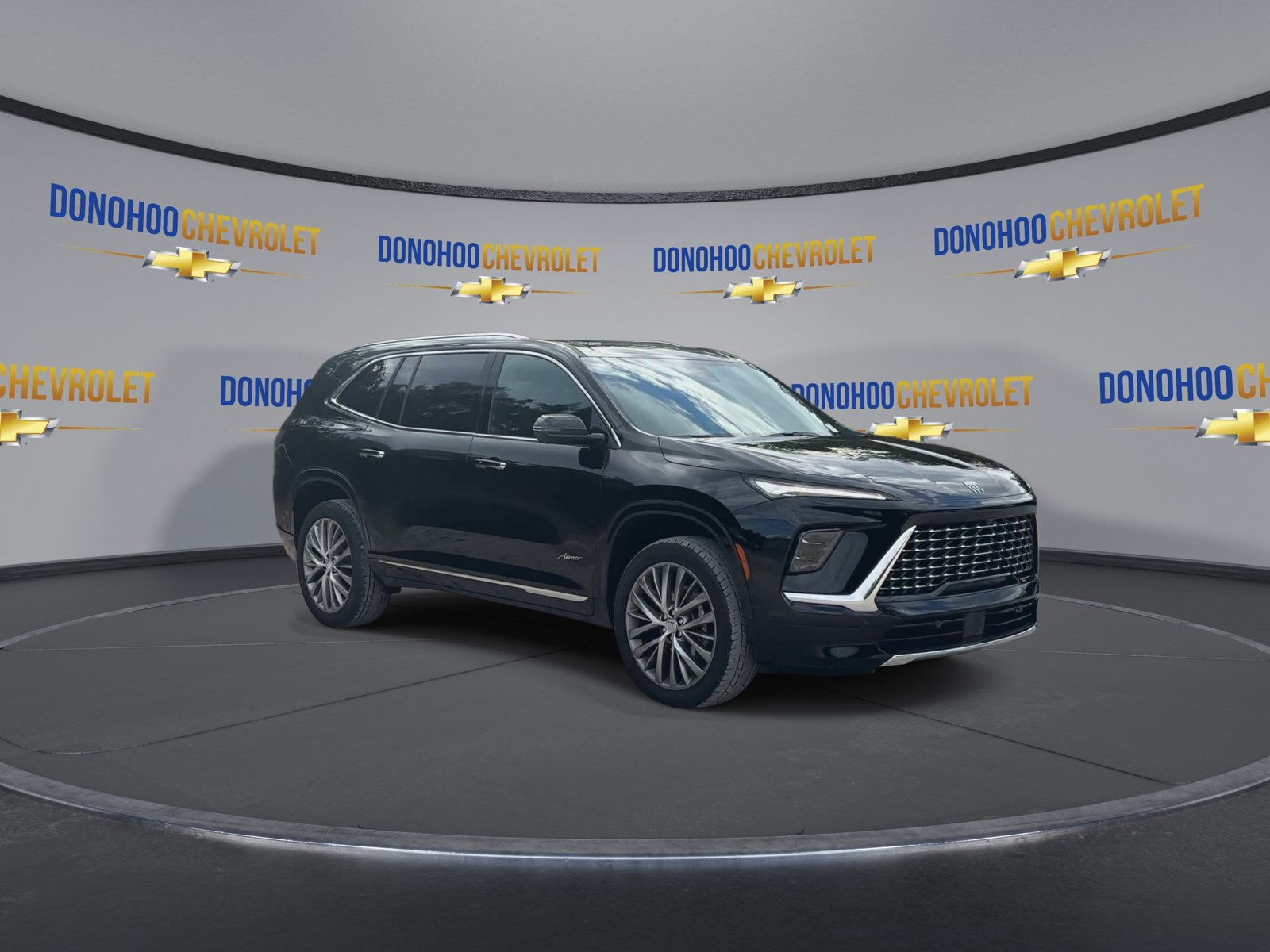 Used 2026 Buick Enclave Avenir w/ Super Cruise Package FWD image 5