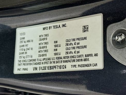 Used 2023 Tesla Model 3 Long Range AWD/4WD image 32