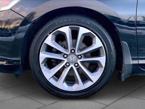 Used 2014 Honda Accord Sport image 10