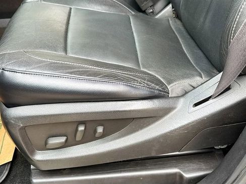 Used 2015 Chevrolet Silverado 2500 LTZ w/ Duramax Plus Package AWD/4WD image 21