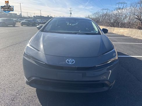 Used 2023 Toyota Prius Limited image 5