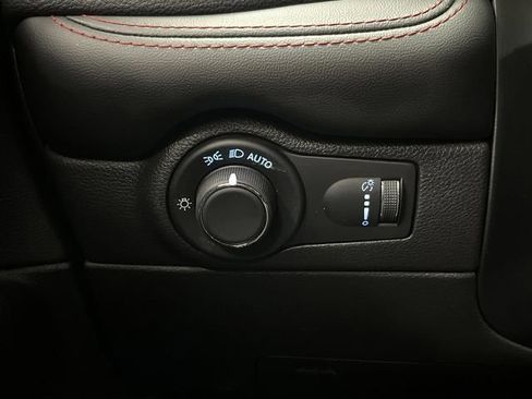 Certified 2025 Dodge Durango R/T image 27