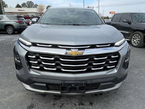 Used 2025 Chevrolet Equinox LT image 8