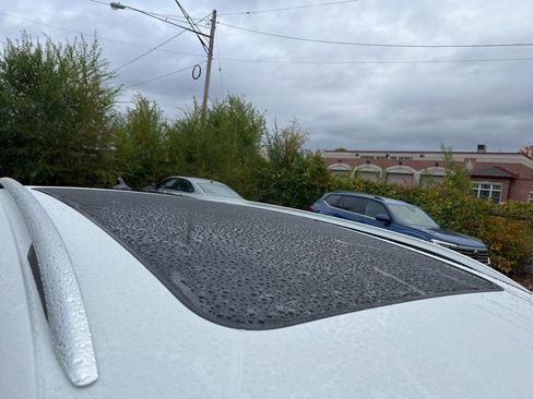 New 2026 Volkswagen Tiguan SE image 4