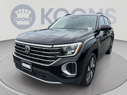 Used 2025 Volkswagen Atlas SE AWD/4WD image 5