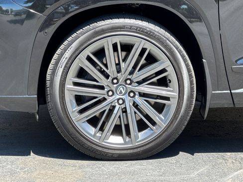 Certified 2026 Lexus TX 550h AWD Plug-In Hybrid w/ Technology Package image 38