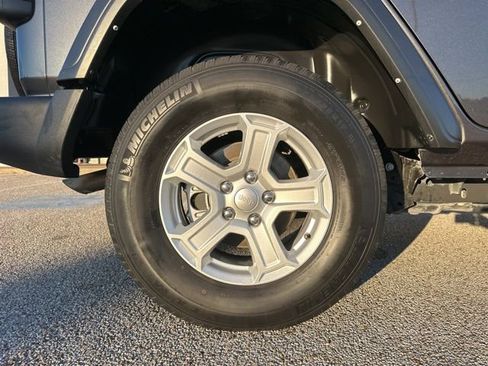 Certified 2021 Jeep Wrangler Unlimited Sport image 47