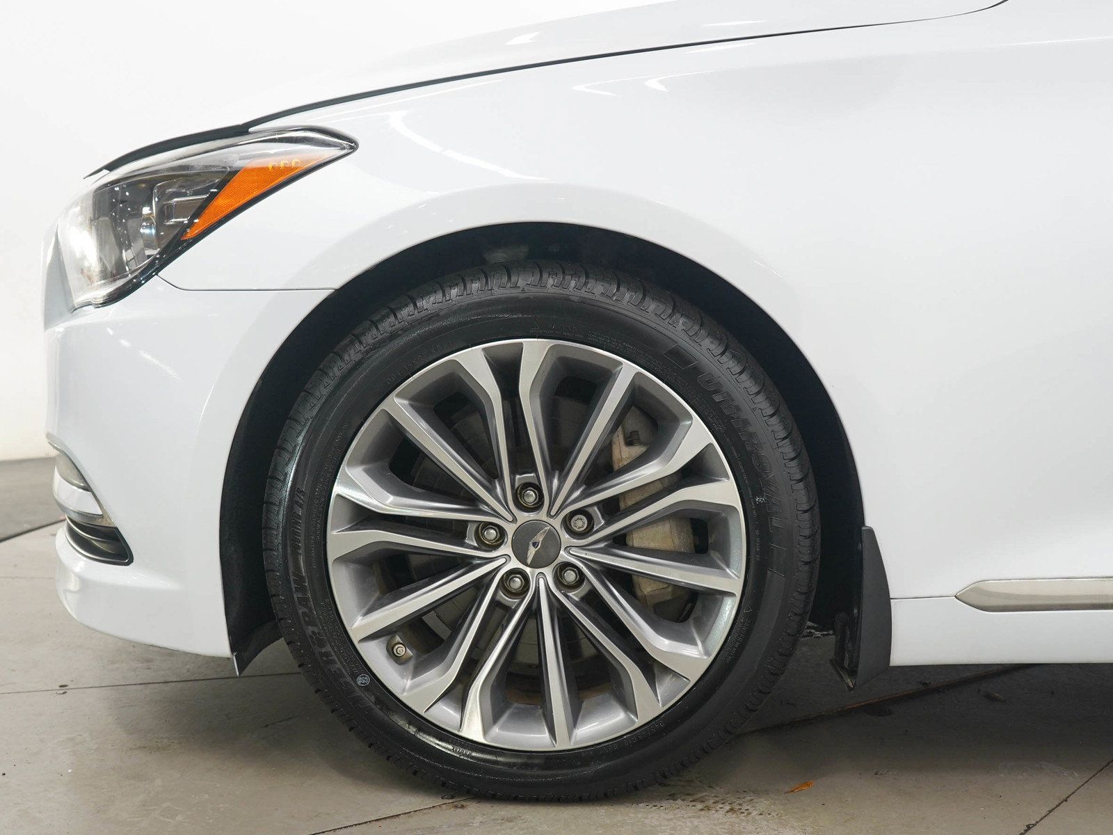 Used 2016 Hyundai Genesis 3.8 w/ Option Group 02 RWD image 28