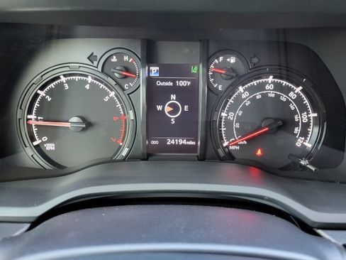 Used 2023 Toyota 4Runner SR5 AWD/4WD image 14