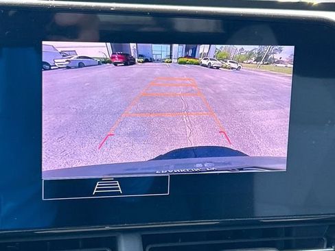 Used 2024 Chevrolet Trax RS w/ Sunroof Package image 31