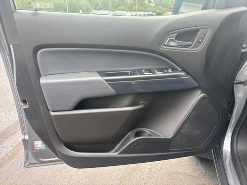 Used 2022 Chevrolet Colorado Z71 image 15