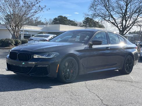 Used 2023 BMW 540i w/ M Sport Package image 22