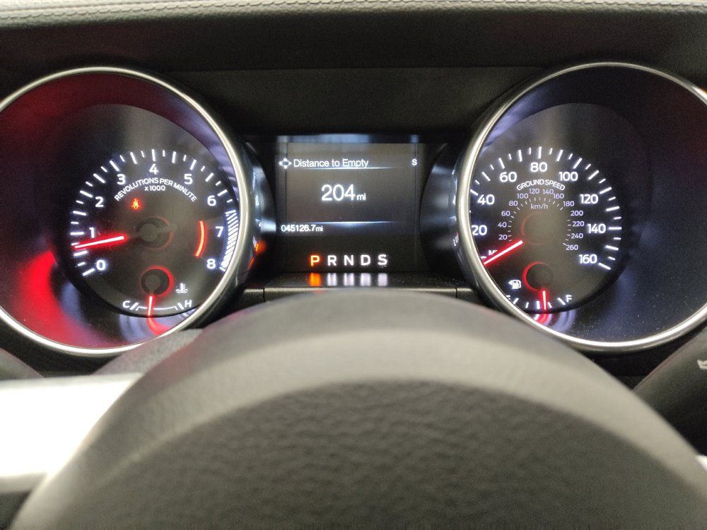Used 2018 Ford Mustang Coupe RWD image 23