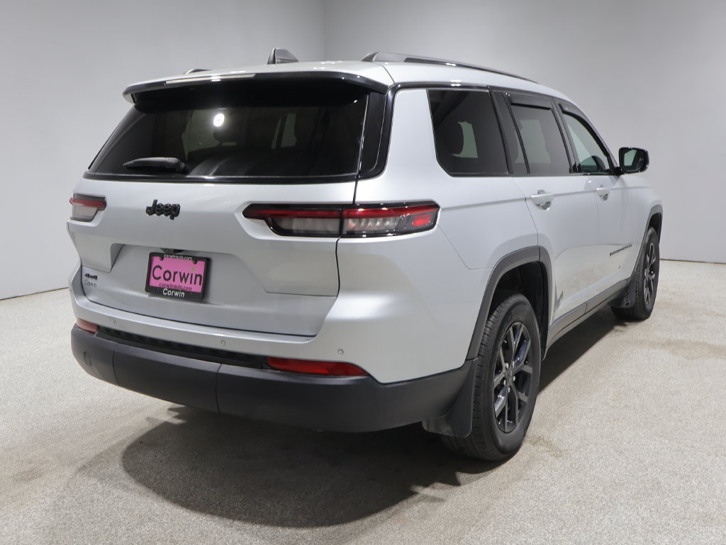 Used 2024 Jeep Grand Cherokee L Altitude AWD/4WD image 2