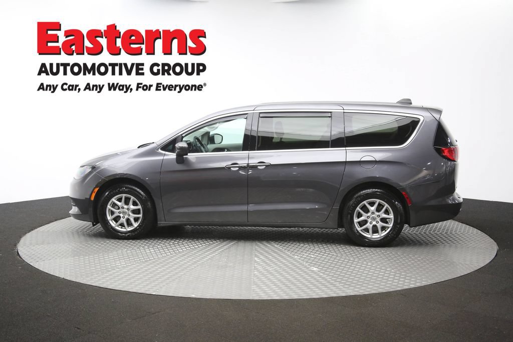 Used 2022 Chrysler Voyager LX FWD image 61