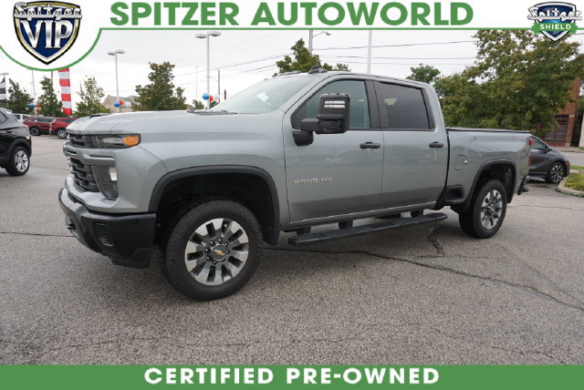 Used 2024 Chevrolet Silverado 2500 Custom w/ Custom Value Package AWD/4WD image 1
