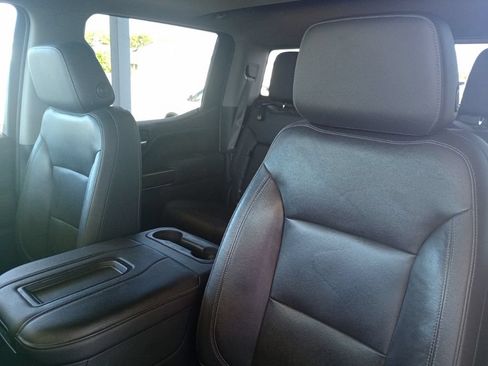 Used 2019 Chevrolet Silverado 1500 RST AWD/4WD image 17