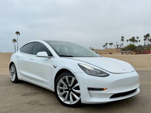 Used 2020 Tesla Model 3 Long Range AWD/4WD image 6